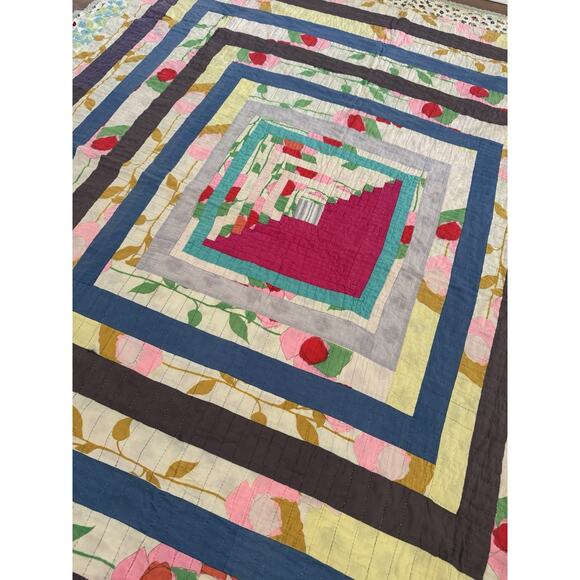 Vintage Hand Quilted Log Cabin Housetop Quilt Concentric Squares Abstract 6x7 - Picture 7 of 16